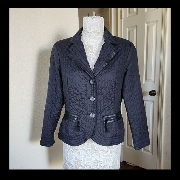 Armani Collezioni Jackets & Blazers - Armani Collezioni Tailored Fit Nylon Puffer Gorpcore Jacket Size 10